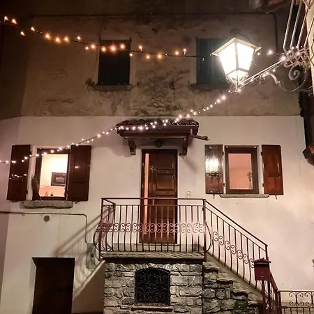 Courtyard Nook - Apartment